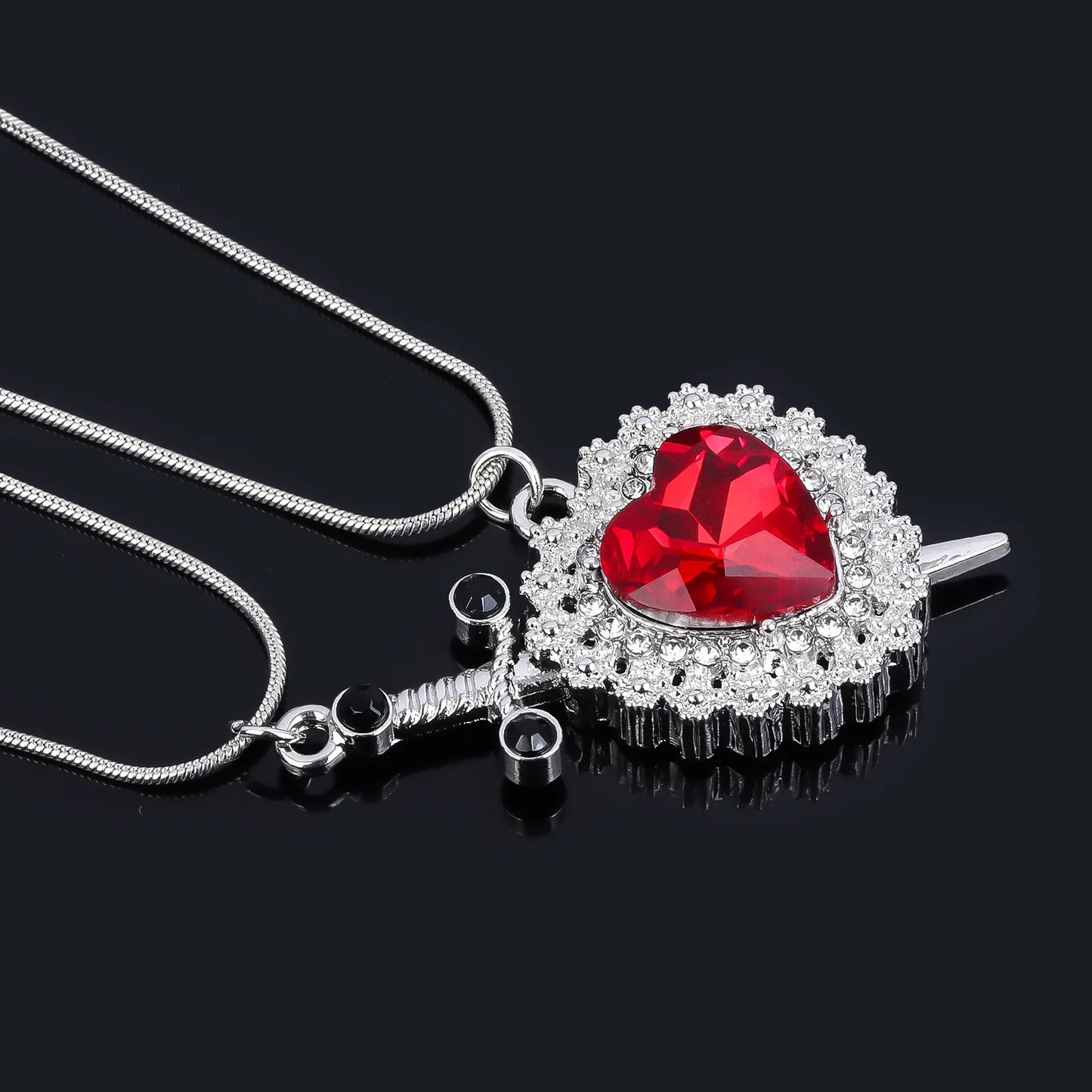 Cadenas Pareja Corazon Con Espada Daga